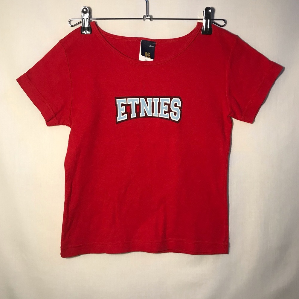 Vintage ETNIES T-Shirt